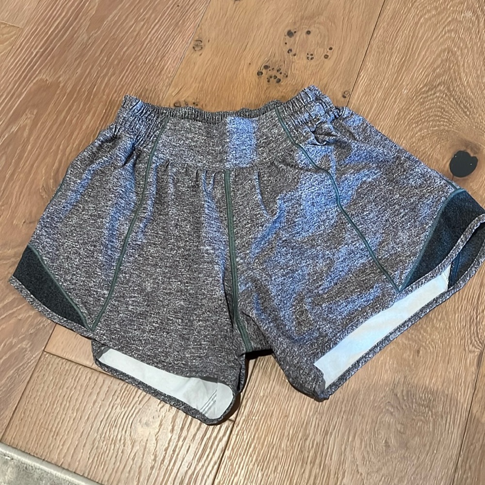 Size 2 Lululemon Gray Hottie Hot shirts -4 in